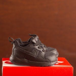 Toddler Nike Pegasus '92 Lite Sneaker NIB Size 4c